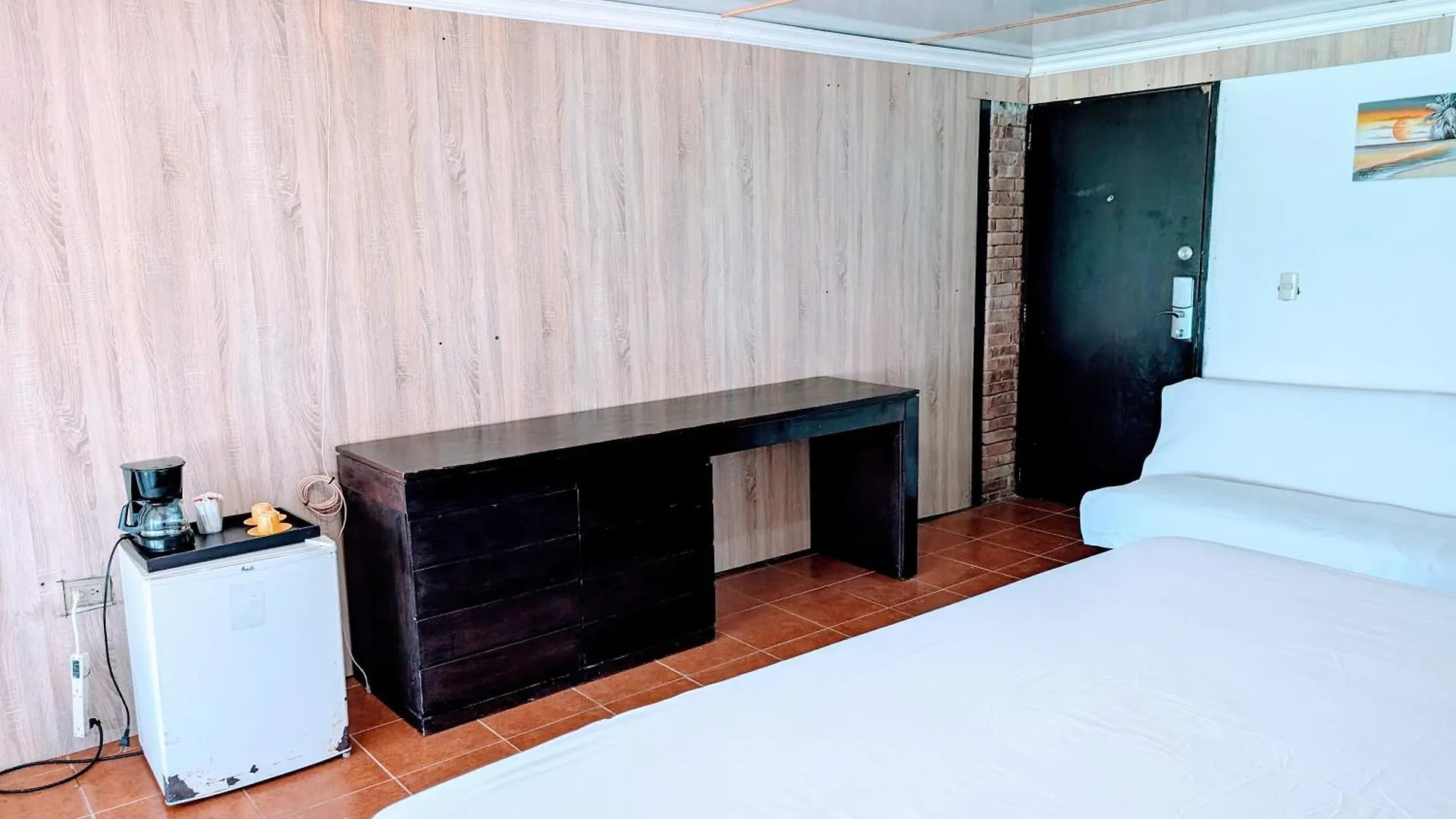 بونتا كانا Dios Es Fiel - Ali Hotel 0*, بونتا كانا